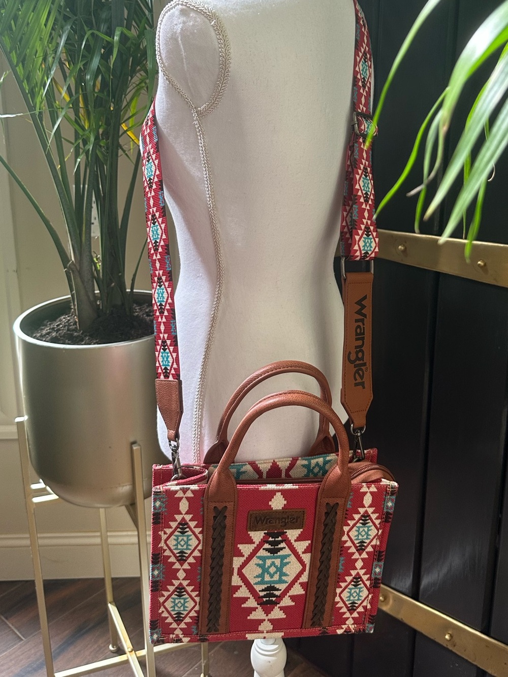 New Wrangler Jeans Red Southwestern Western Country Aztec crossbody bag tote